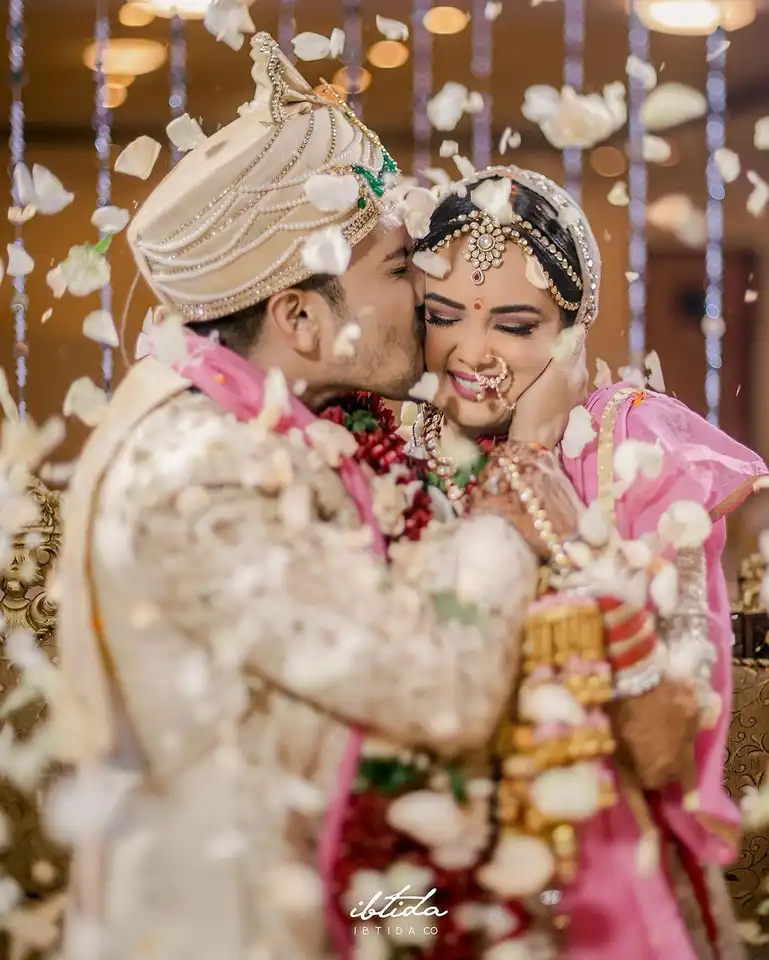 Aditya Narayan Reveals He Married Shweta Wearing Pajamas He Had Borrowed; Couple Looking At A Phased Honeymoon