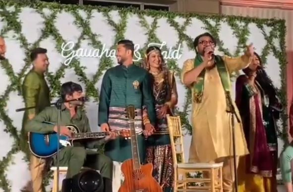 Ismail Darbar Sings 'Lutt Gaye' At Son Zaid Darbar & Gauahar Khan's Sangeet, Netizens Are Thoroughly Confused