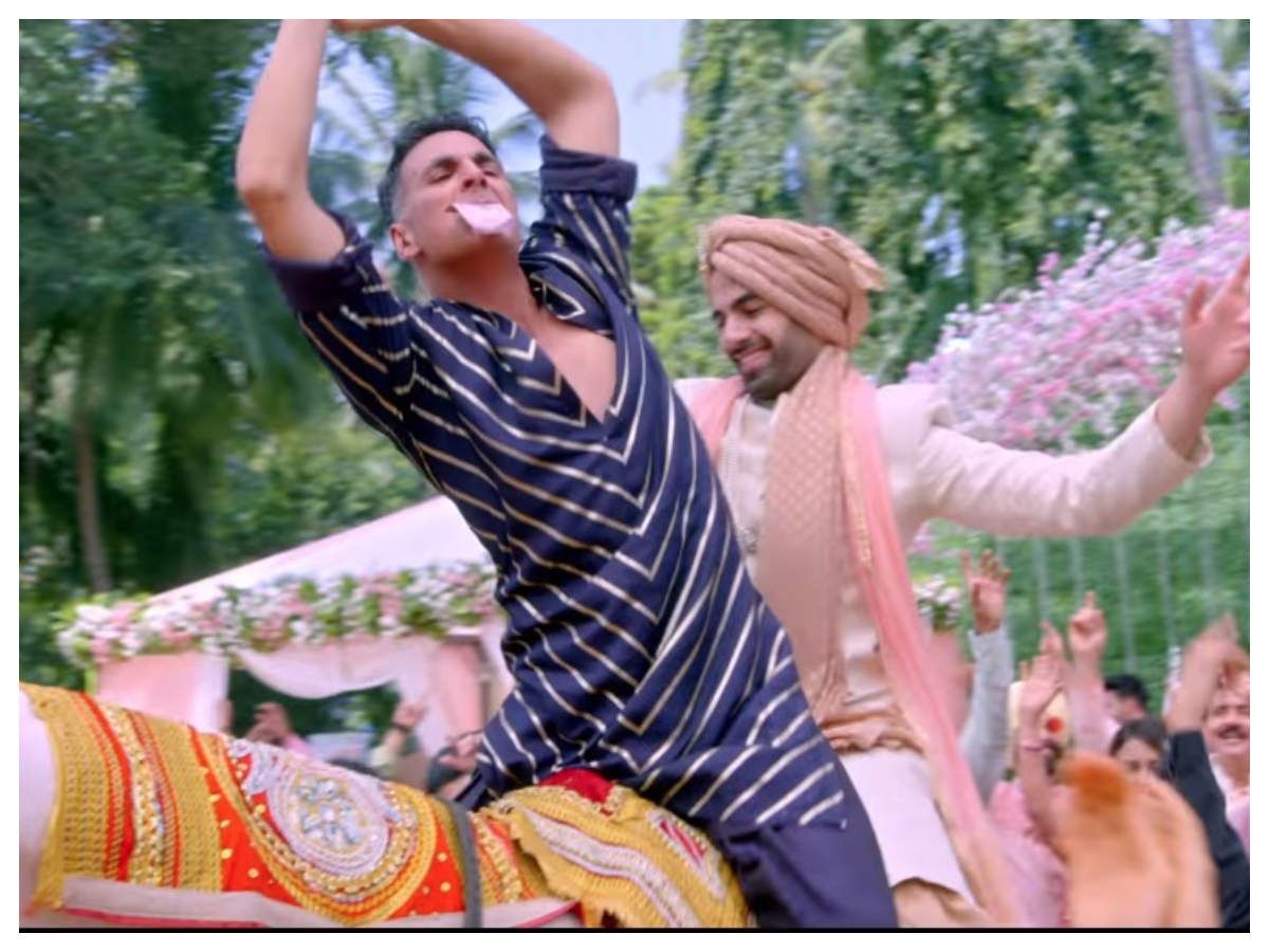 Akshay Kumar Aptly Sums Up The Year Following The Release Of Good Newwz With A Hilarious BTS Video; Watch