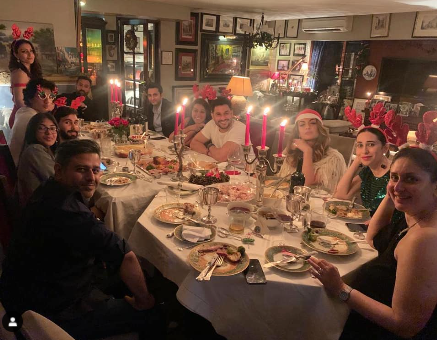 करीना कपूर और सैफ अली खान ने परिवार और खास दोस्तों के साथ मनाया क्रिसमस 