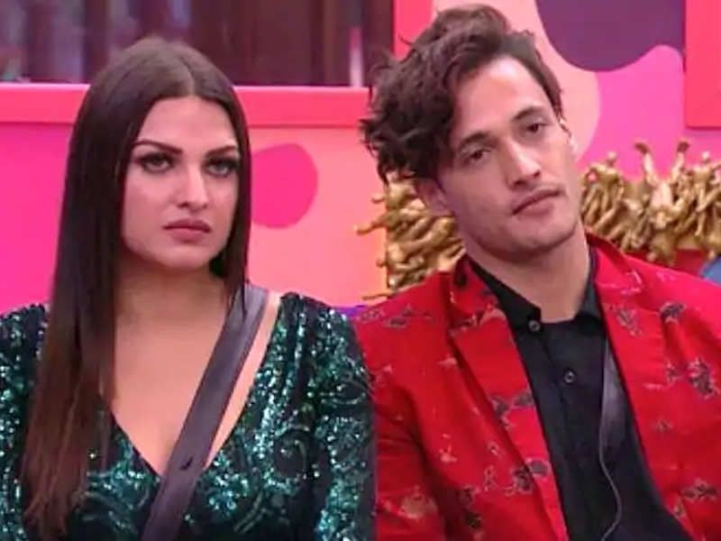 Bigg Boss 13: Himanshi Khurana Shares Picture With Asim Riaz After Coming Out Of The House; Writes A Mushy Post!