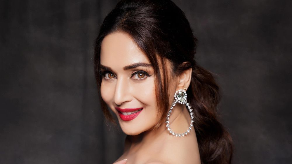 Madhuri Dixit To Play The Lead In Netflix’s Suspense Family Drama Titled ‘Heroine’