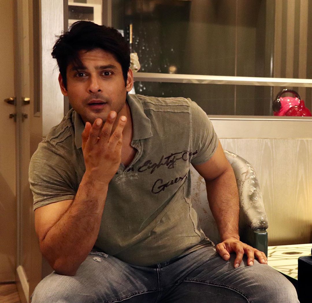 Here's Why Sidharth Shukla Feels The Lockdown Is A Better Version Of Bigg Boss; Tells People, 'You are Lucky'