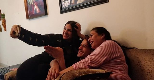 Asim Riaz Is Chilling With Himanshi Khurana And Her Mother Ahead Of Their Music Video Release