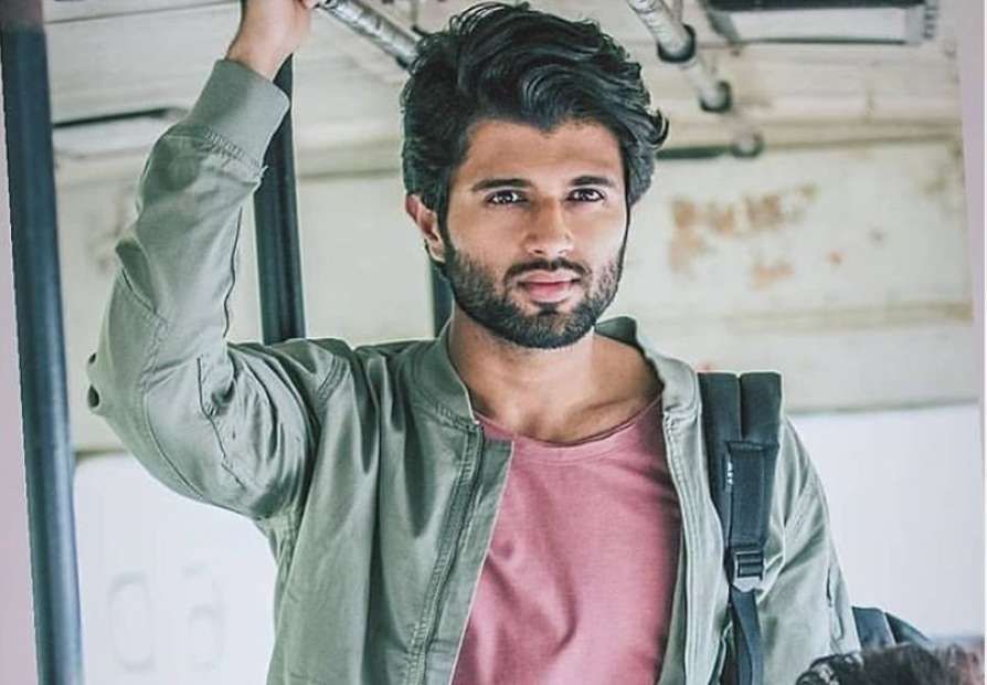 Vijay Deverakonda Reveals Which Bollywood Actresses He Wants To Work With