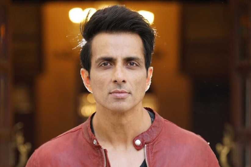 Sonu Sood Opens His Hotel In Juhu For Healthcare Workers, Says ‘This Is The Least We Can Do For Them’