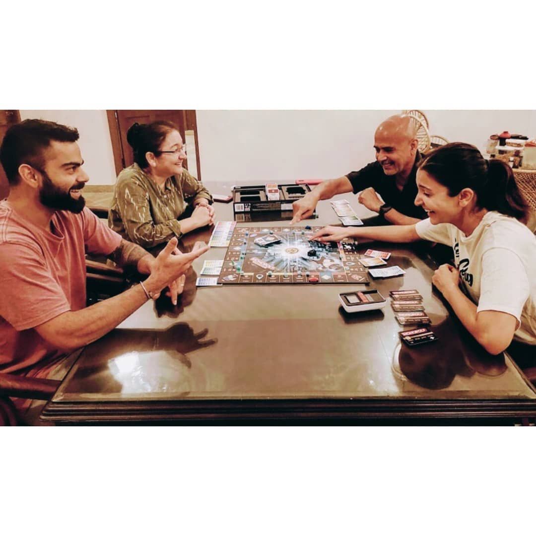 Anushka Sharma Plays A Board Game With Husband Virat Kohli And Her Parents Amid Coronavirus Lockdown