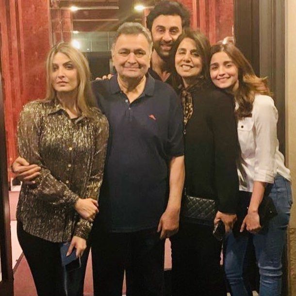 Rishi Kapoor’s Funeral To Be Held At Chandanwadi Crematorium, Daughter Riddhima Kapoor Would Not Be Able To Attend
