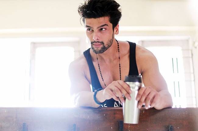 Kushal Tandon Feels TikTok Should Be Banned; Says He Is Proud He Never Used The App 