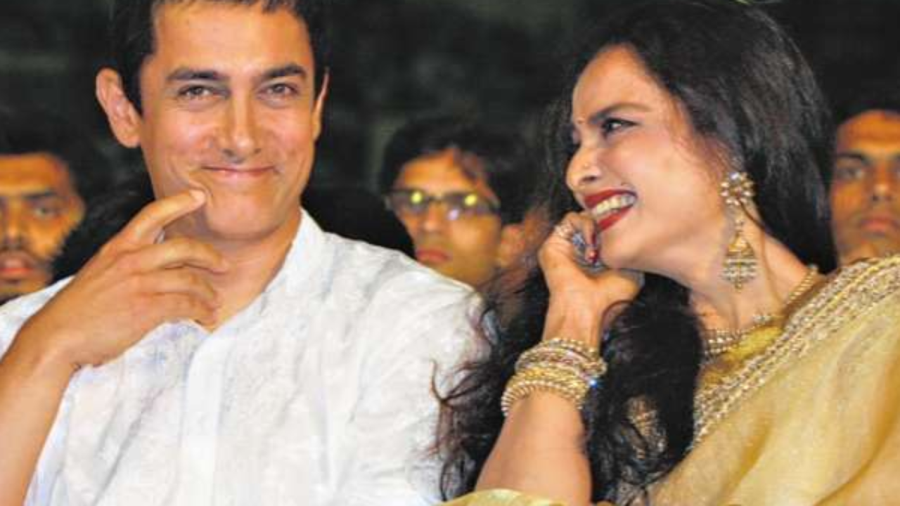 TRIVIA: This Is Why Aamir Khan Never Worked With Rekha In Any Of His Films