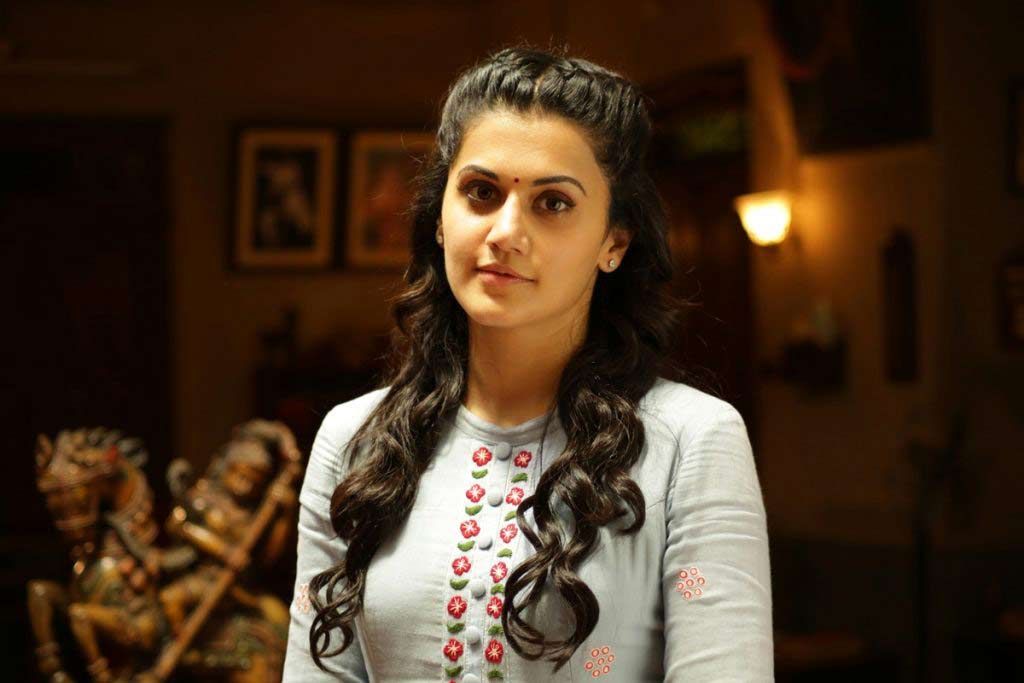 Taapsee Pannu's 'Biji' Passes Away, Leaving Her With ' A Void That'll Stay Forever'
