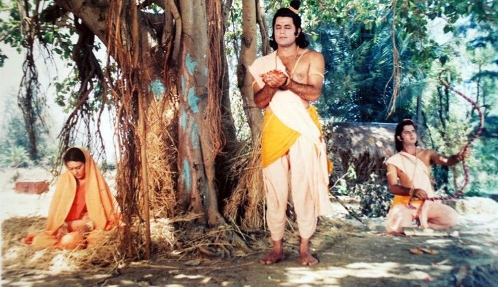 Ramayan: Dipika Chikhlia Remembers The Time They Shot A Vanvas Scene Under A Tree With A Huge Snake