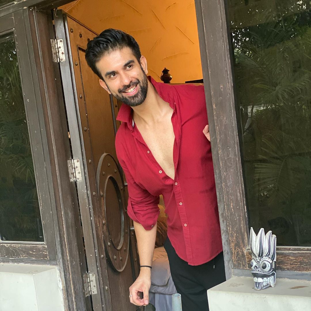 Sushmita Sen's Brother Rajeev Sen Says It 'Loud And Clear' That He Is Not Participating In Bigg Boss 14