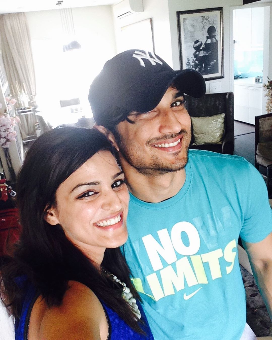 Sushant's Sister Shweta Singh Kirti's Old Post About Their Mother Dying Due To Depression Dug Out After Rhea's Interview