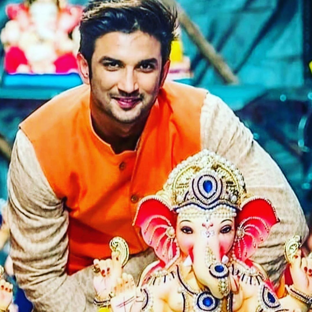 Sushant Singh Rajput's Sister, Shweta Shares A Picture Of His With Ganeshji, See Post...
