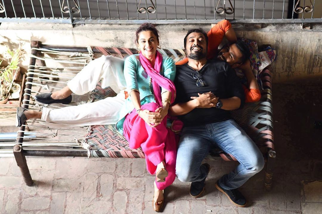 Vicky Kaushal Shares BTS Pic With Anurag Kashyap, Taapsee Pannu Remembering The Break Up Scene From Manmarziyaan
