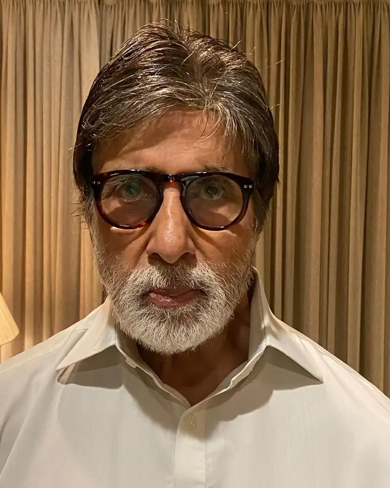 Amitabh Bachchan Calls Govt.'s Ban On Senior Actors 'Discriminatory', Says It's 'Packers Then' For People Like Him