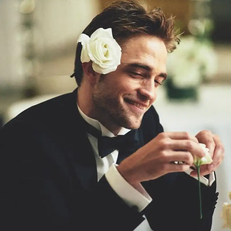 Robert Pattinson Tests Positive For COVID-19, Shoot For Batman Halted