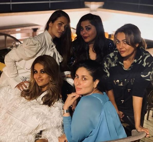 Kareena Kapoor Khan Is Finally 'Reunited' With Her BFFs, But Sister Karisma Is Missing; See Post