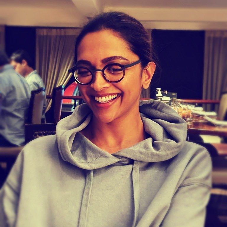 Deepika Padukone Tries To Think Of An 'Intelligent' Answer To Reveal Her Favorite Show, Settles For This Show As A 'Safe Choice'