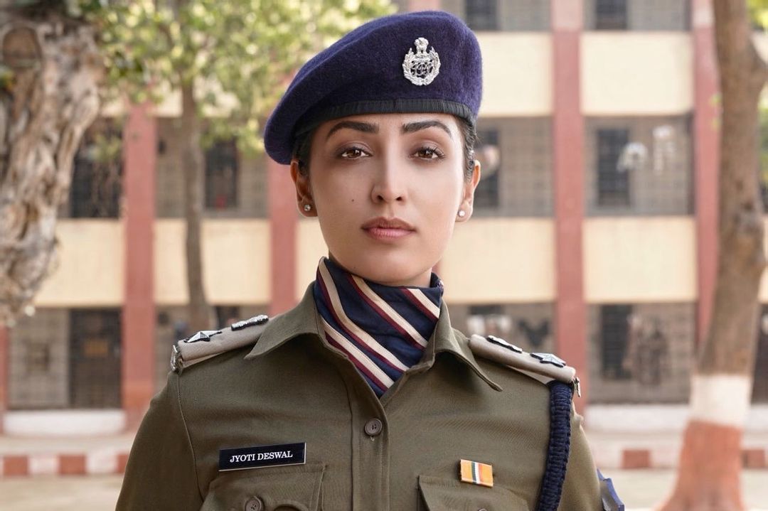 Dasvi Actor Yami Gautam Shares A Picture From First Day On Set As IPS Officer Jyoti Deswal