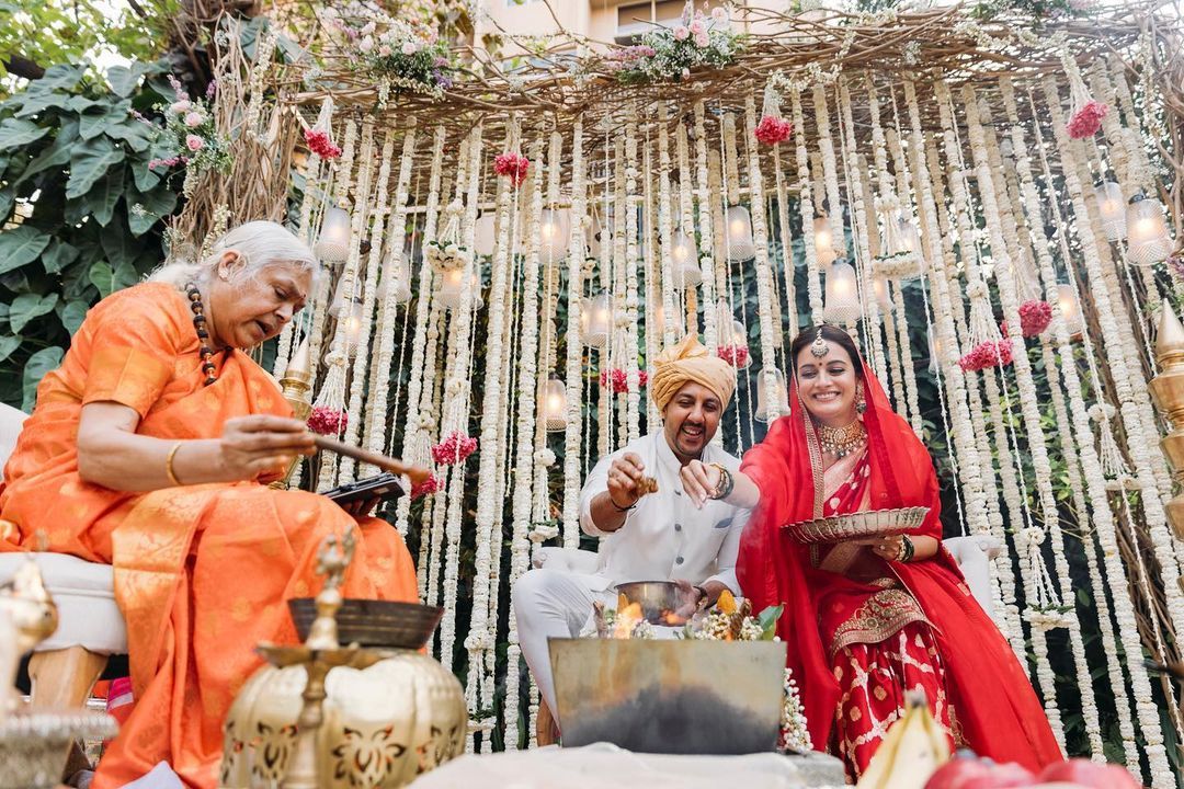 Dia Mirza's Wedding To Vaibhav Rekhi Had No 'Kanyadaan' Or 'Bidaai', She Opens Up About A Priestess Conducting The Ceremony