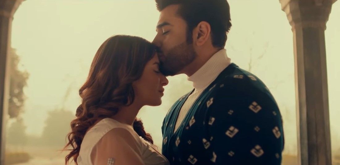 Paras Chhabra And Mahira Sharma’s Rang Lageya Music Video Is About Giving Love A Second Chance; Watch