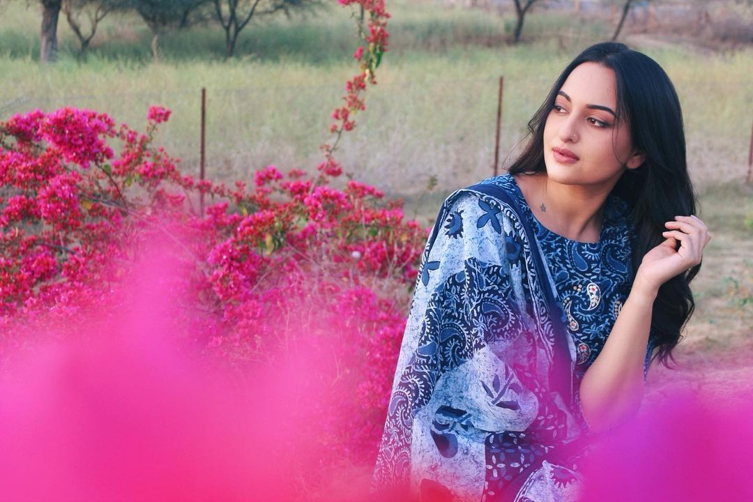 Sonakshi Sinha Promises To Keep Her Social Media ‘Asli’; Opens Up About Exciting Upcoming Projects