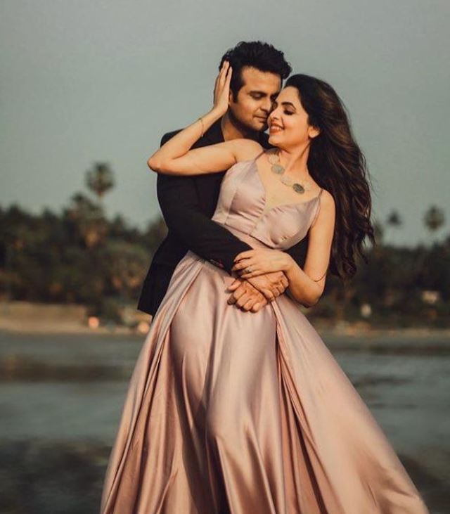 Sugandha Mishra- Sanket Bhonsle Had Earlier Planned To Get Married In December, Reveal They Will Host A Reception In Mumbai Later