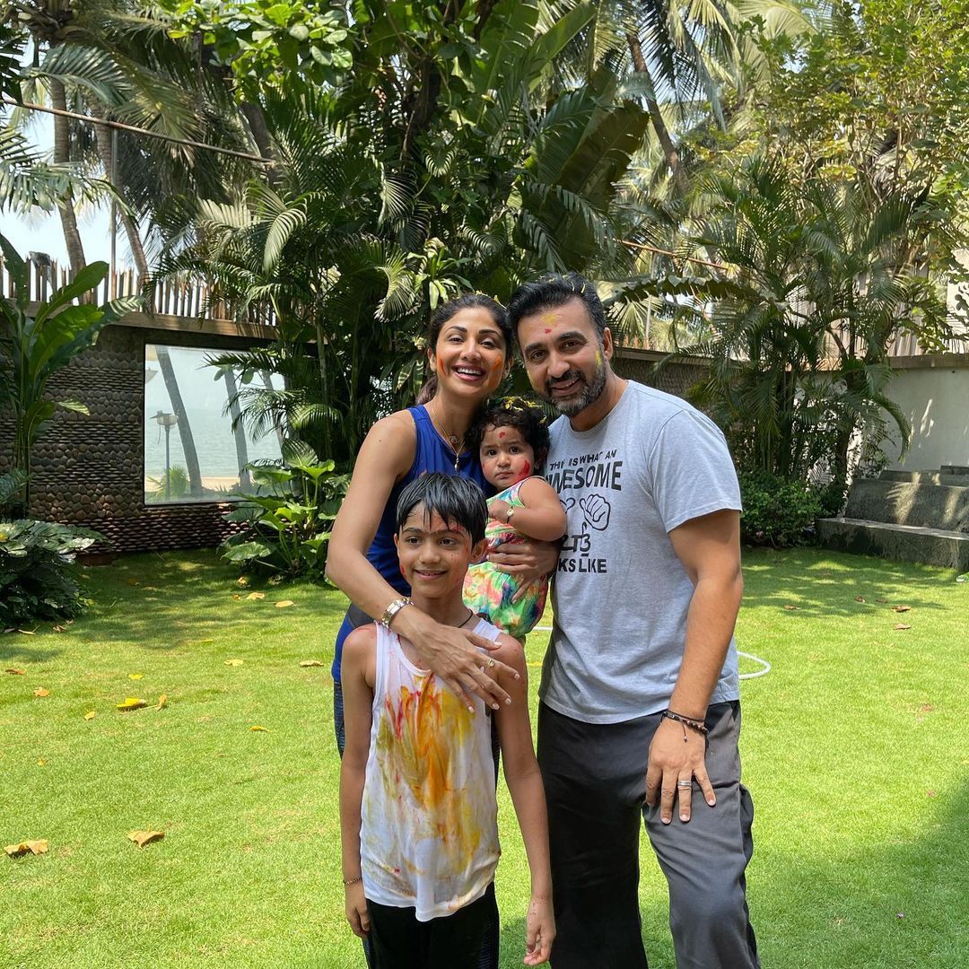 Shilpa Shetty's Husband Raj Kundra, Kids Viaan & Samisha Test Positive For Covid-19 Along With Her In-Laws, She Tests Negative