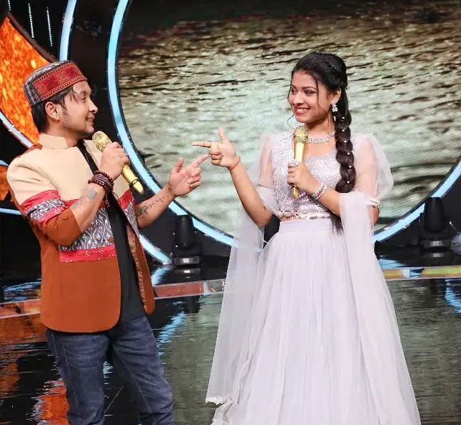 Indian Idol 12: Aditya Narayan Admits Arunita & Pawandeep's Romantic Angle Is Fake, Asks 'But You Enjoy It No?'