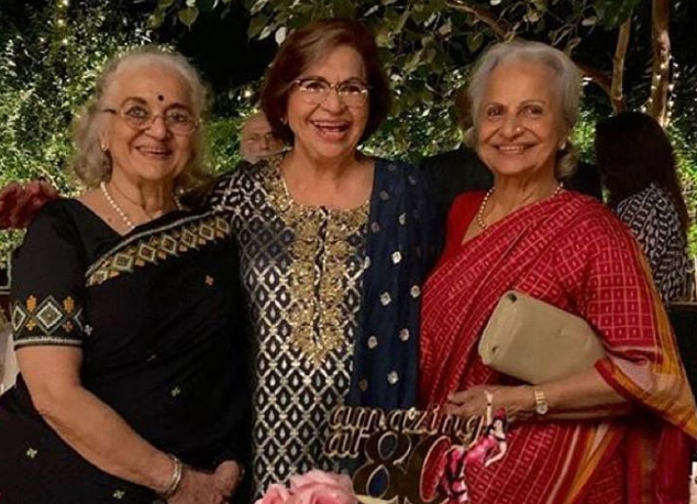 Asha Parekh Opens Up About Holiday Pictures With Waheeda Rehman And Helen, Reveals She Was 'Upset'