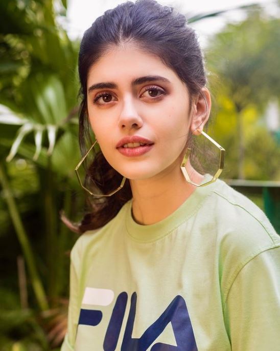 Dil Bechara Actor Sanjana Sanghi Joins Hands With NGO To Support COVID-19-Hit Children 