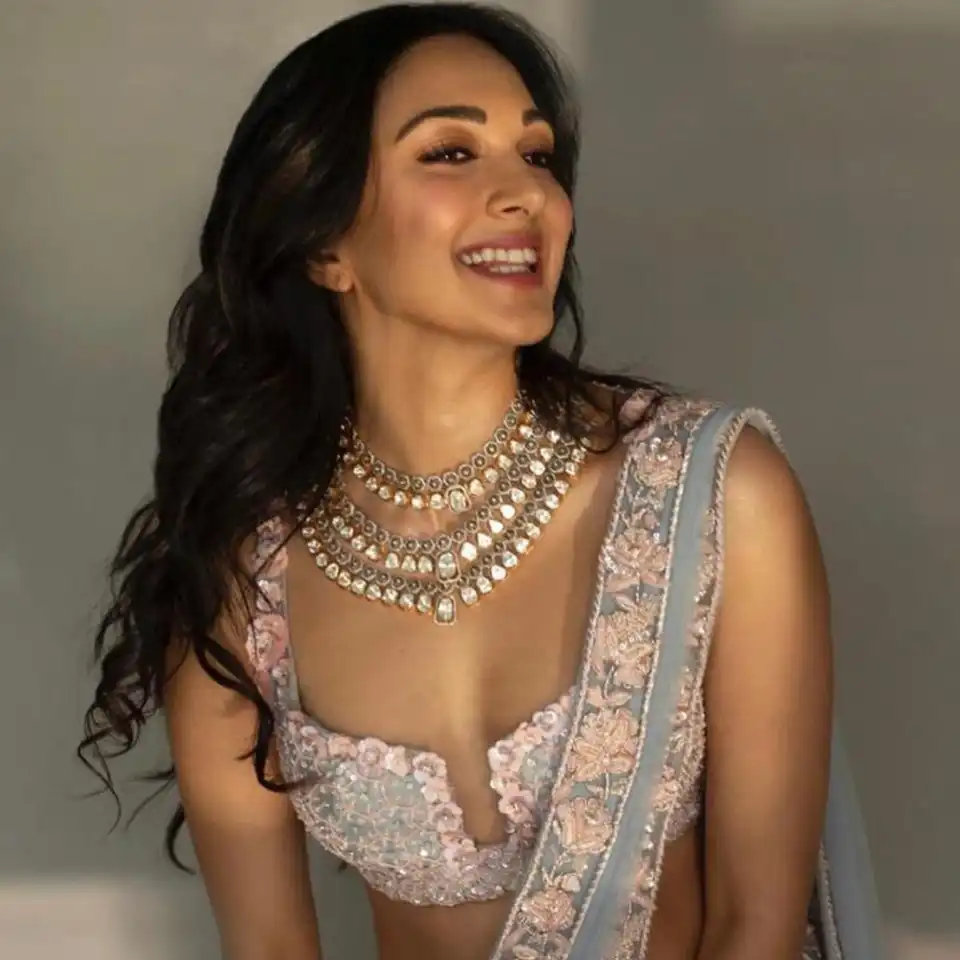 Kiara Advani celebrates 7 years in Bollywood by meetings her fans via video call