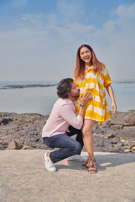 Singer Neeti Mohan And Nihaar Pandya Become Parents, Welcome A Baby Boy