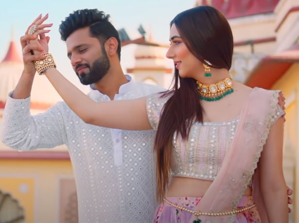 Rahul Vaidya- Disha Parmar Wedding: The countdown begins as friends of the couple come together, watch video of dance practice