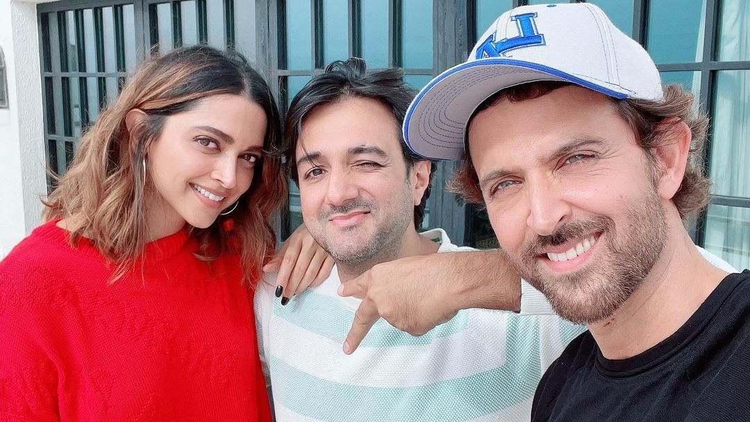 Hrithik Roshan, Deepika Padukone's Fighter blocks Republic Day 2023 for release, actor to play an air force pilot 