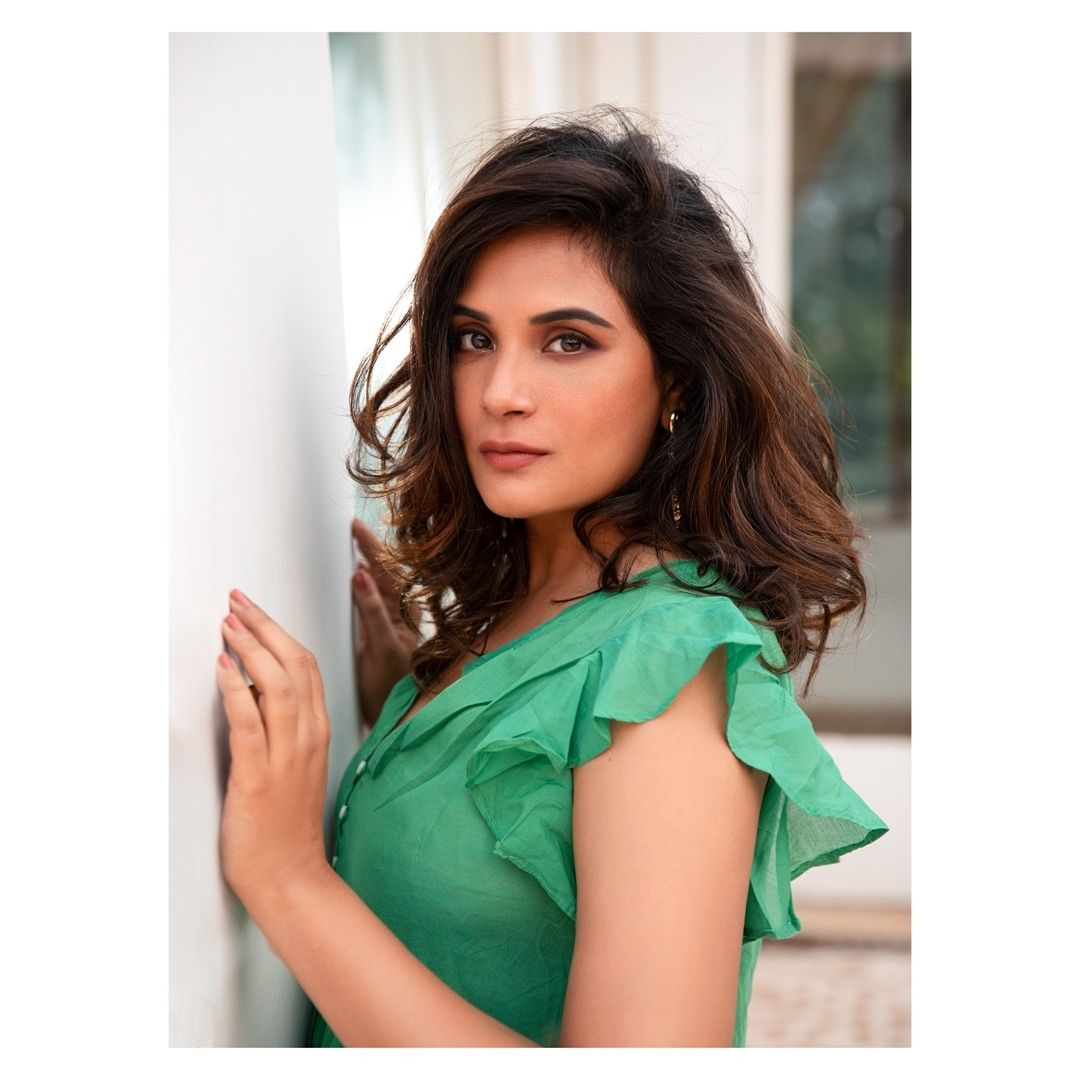 Richa Chadha write about the hypocrisy of 'imaginary address' called Bollywood in a note, warns 'Please smell the coffee'