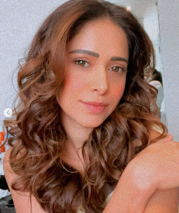 Nushrrat Bharuccha goes 'filtered' on the sets of her next unannounced film