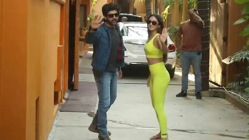 Kartik Aaryan, Kiara Advani resume Bhool Bhulaiyaa 2 shoot, Anees Bazmee says 'great feeling to be back on the set'