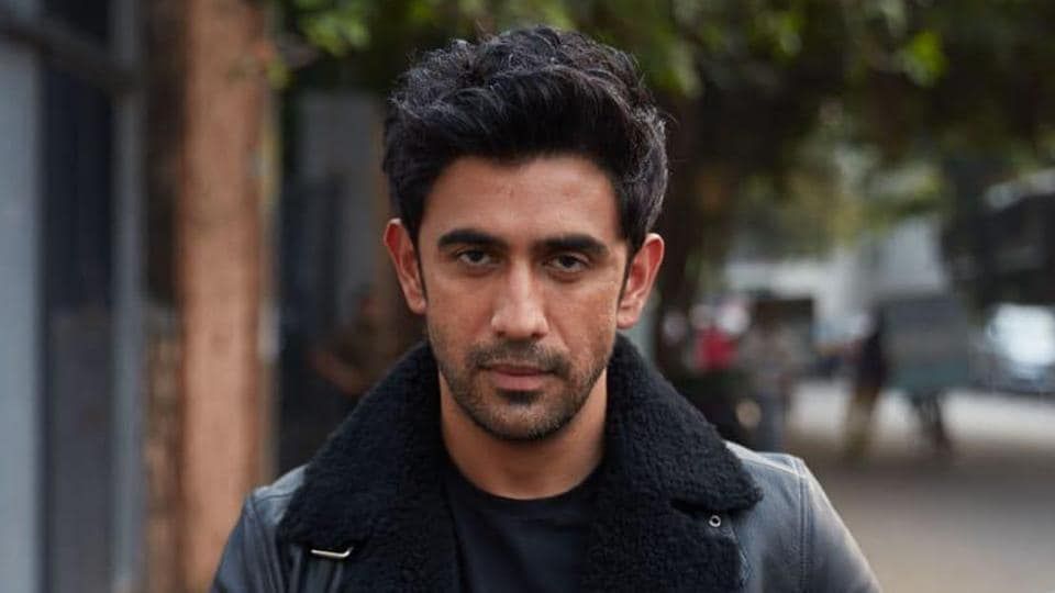 5 times Amit Sadh charmed us with his brilliant on-screen performances