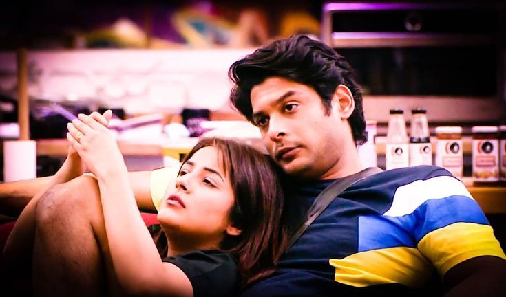 Sidharth Shukla's demise: Actor felt uneasy the night before death, had slept on Shehnaaz's lap and asked her to pat for comfort