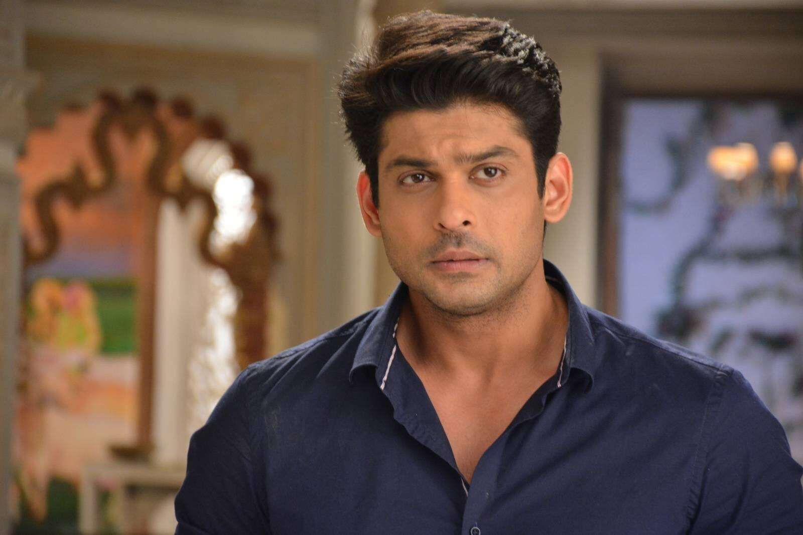 Sidharth Shukla passes away at 40 after suffering from a heart attack