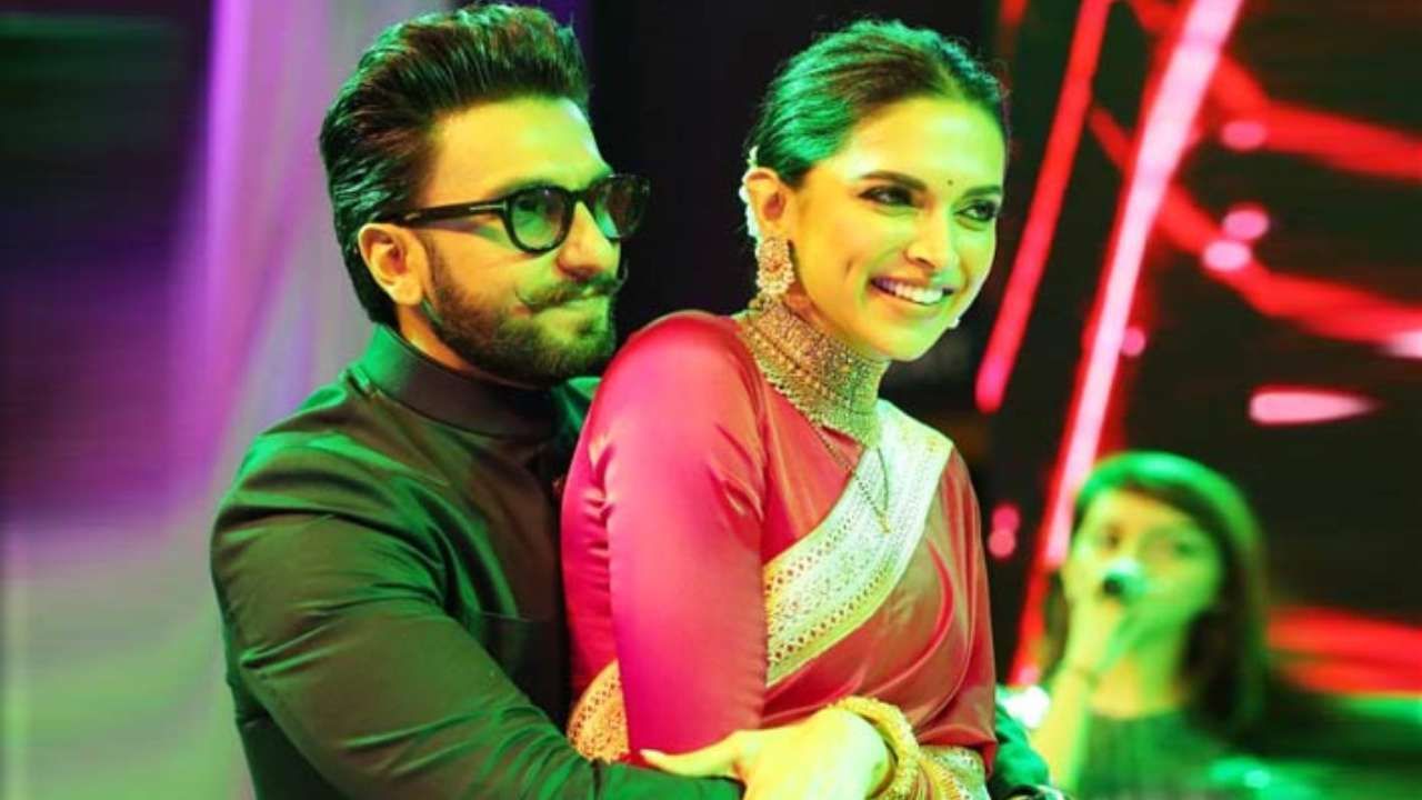 Deepika wants to know when Ranveer will get home as he holds a 'Ask Me Anything' session: "Khana garam kar lo baby..."