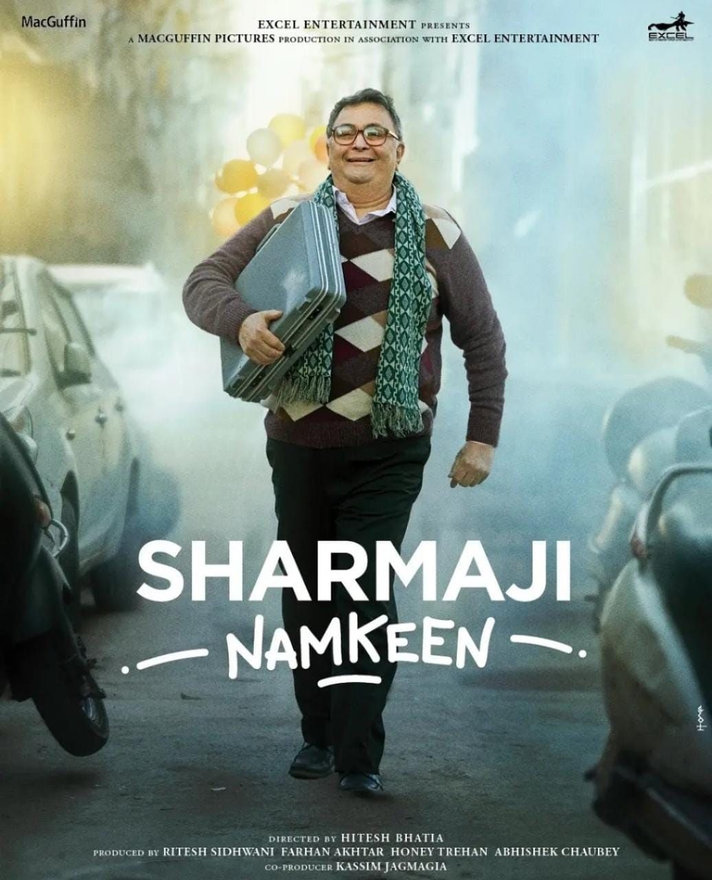Sharmaji Namkeen: On Rishi Kapoor's birthday, daughter Riddhima Sahni unveil the late actor's look from his last film; see poster