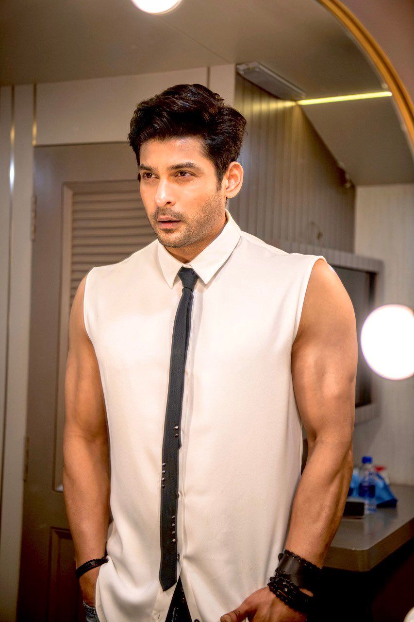 Sidharth Shukla had thanked fans for always protecting him on social media in one of his last tweets