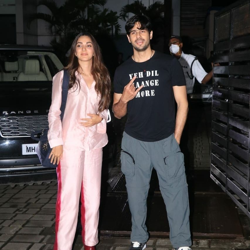 Sidharth Malhotra wants to have a ‘love story’ with Kiara Advani, says he likes her non 'film actress' demeanour