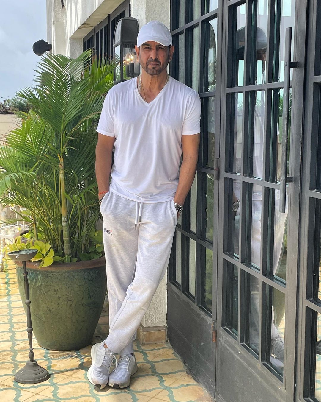 Ronit Boseroy says his 'brain died' doing the same things on TV: "The money was terrific but I felt I was dying as an actor"