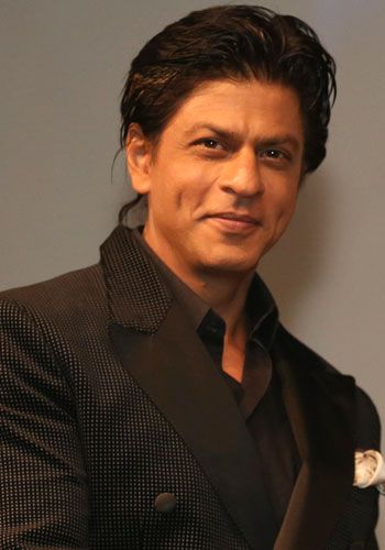 Shah Rukh Khan has become an early bird on the sets 