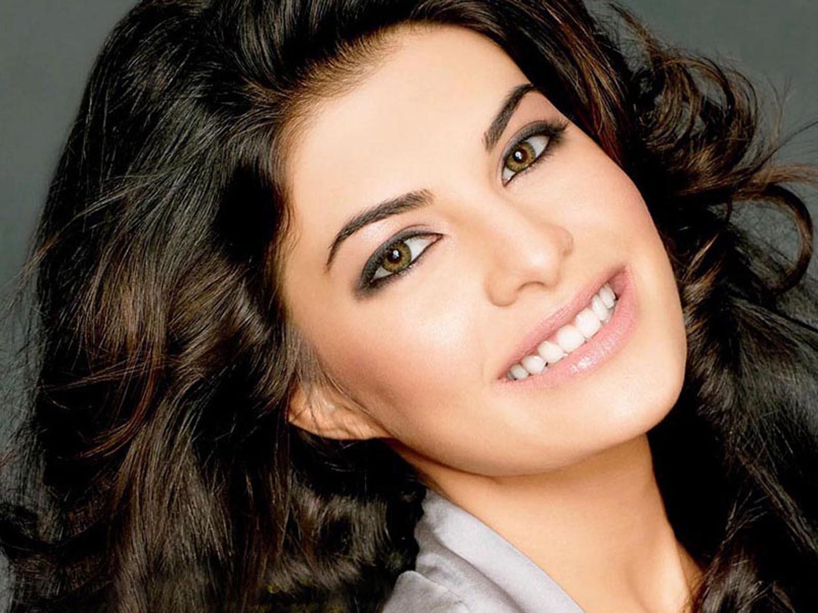 Jacqueline Fernandez to portray the role of a classical dancer in her next